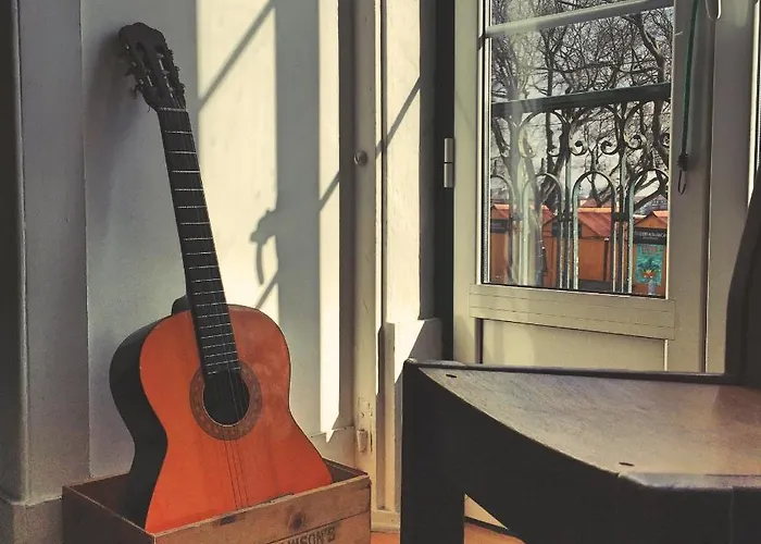 Lookout Vandrarhem Lisboa